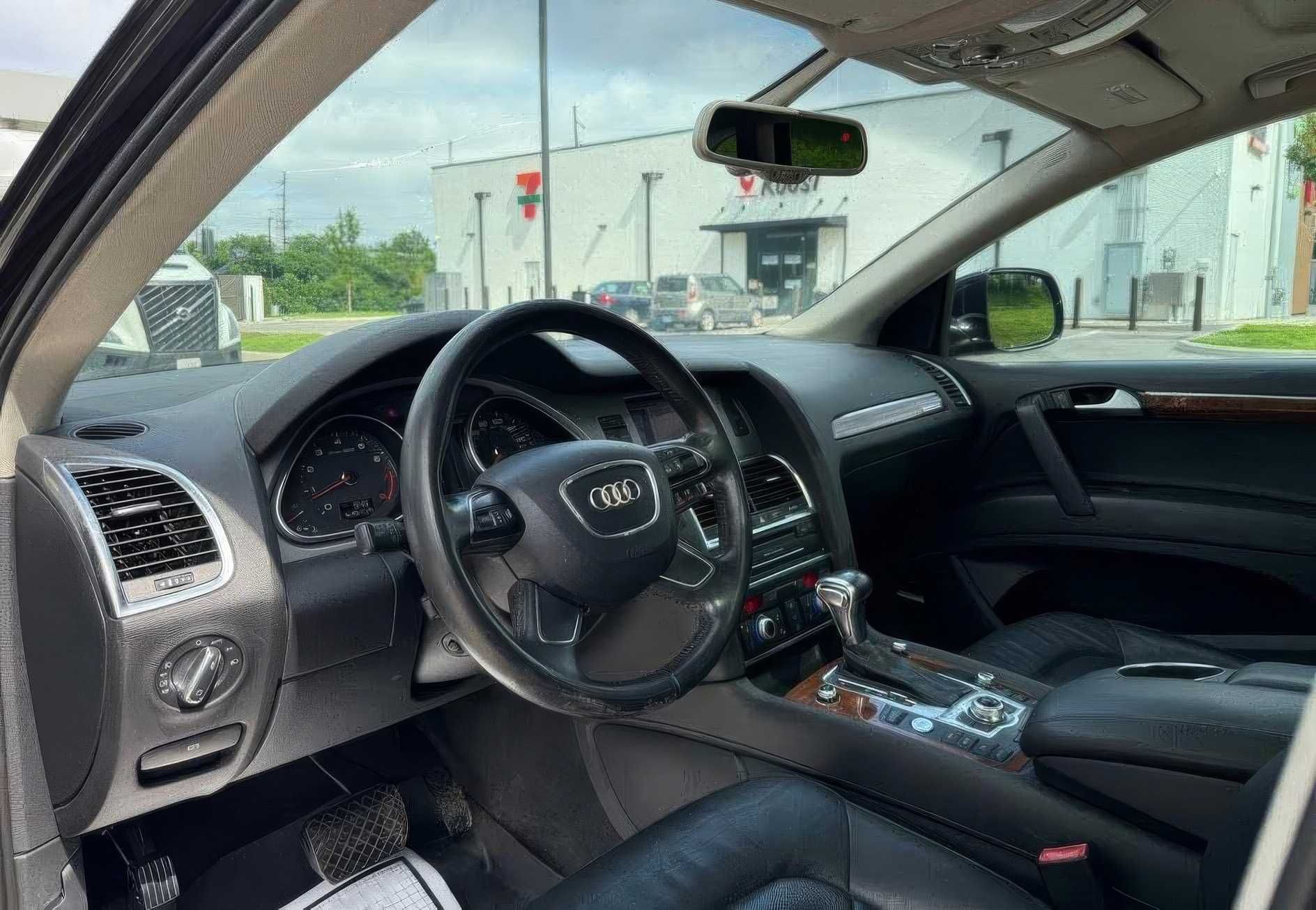 2014 Audi Q7  quattro S-Line Prestige