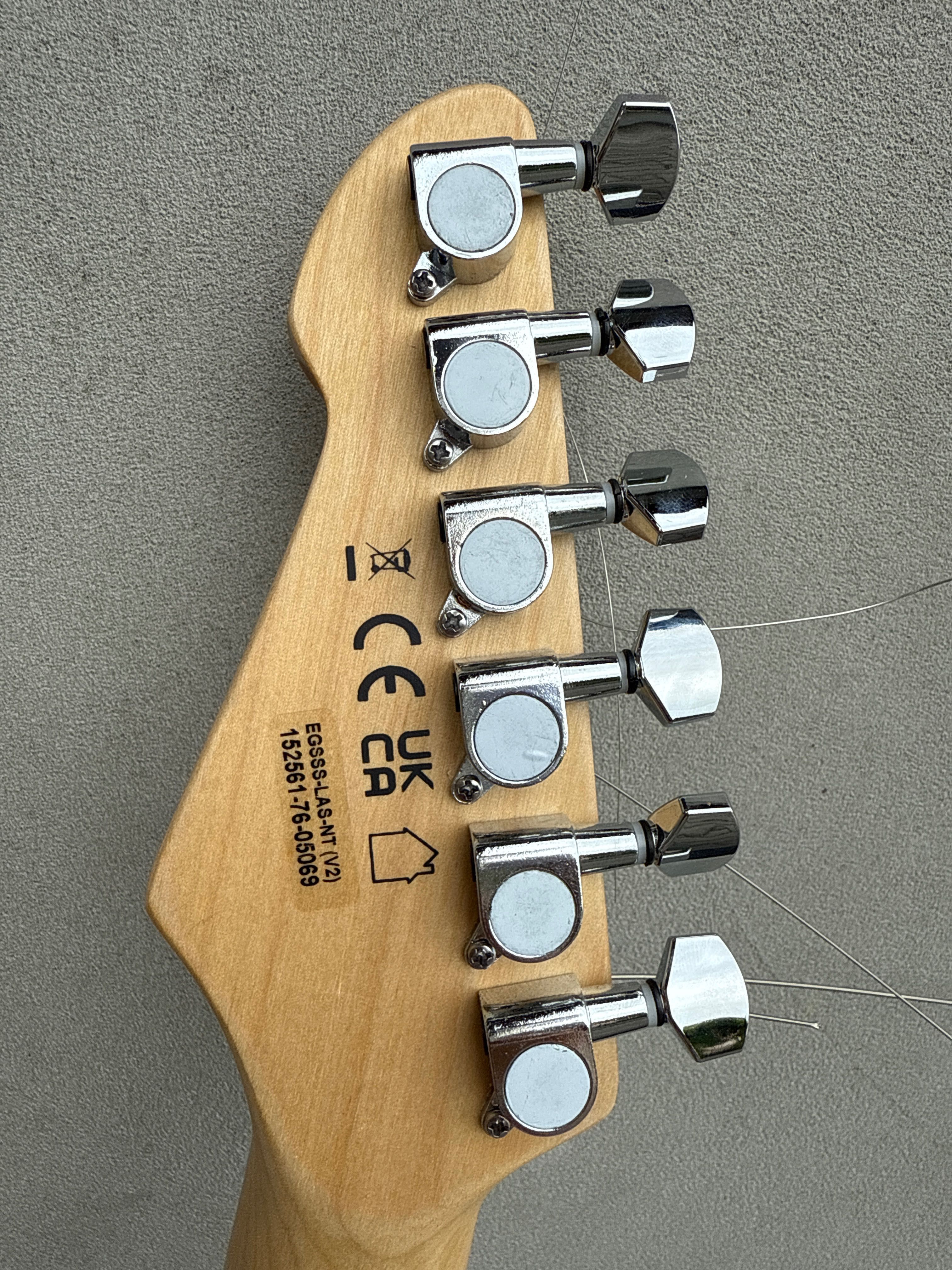 Gitara Gear 4 music + piecyk + struny + pokrowiec