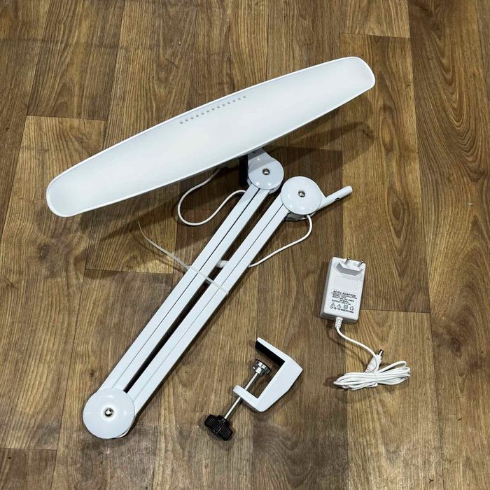 Лампа безтіньова настільна на струбцині 24 Вт, лампа бестеневая