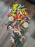 Pack Dinossauros, arvores e pedras