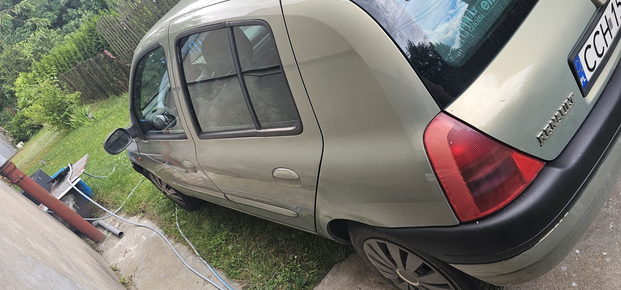 Renualt Clio 2000 r
