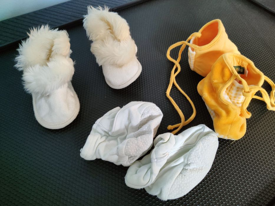 Buciki niemowlęce na chrzest