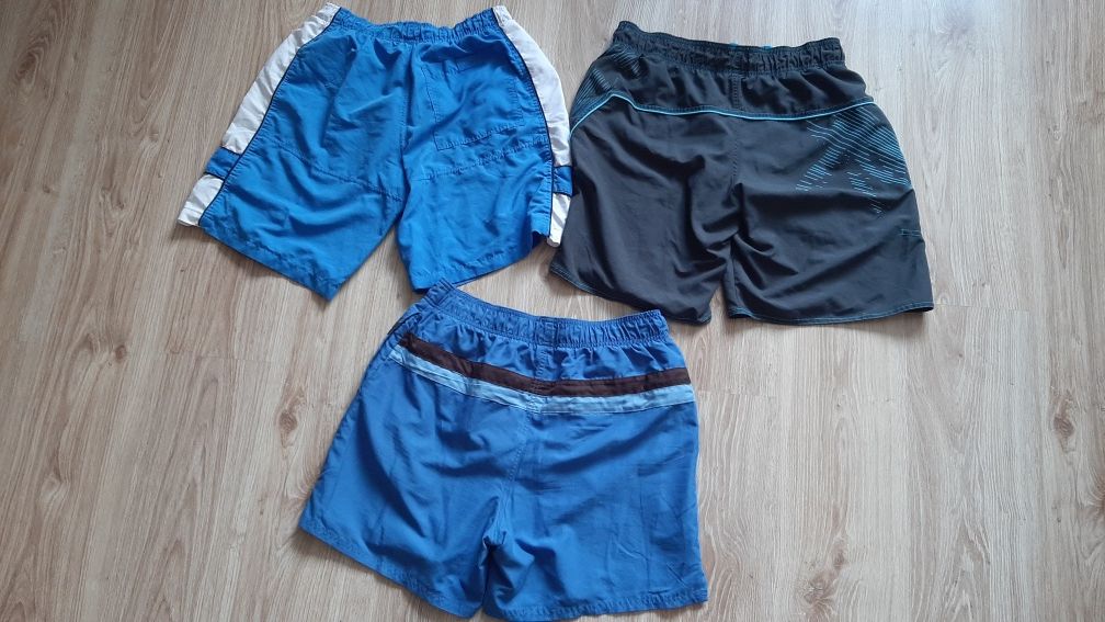Продам мужские плавательные шорты  р.M-XL