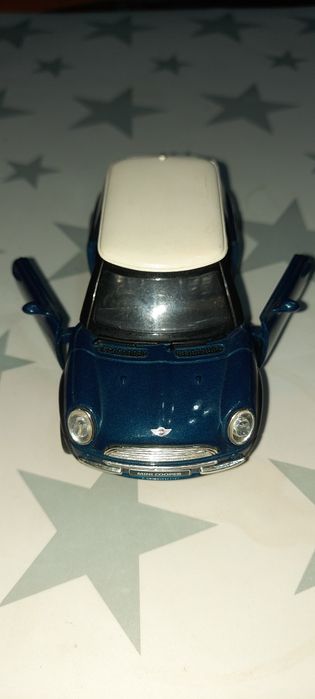 Mini Cooper samochód metalowy.