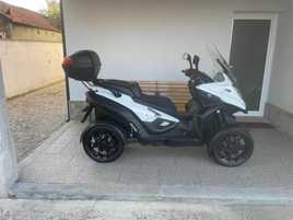 Mota Quadro  350