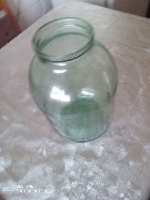 Продам 3 литровые банки