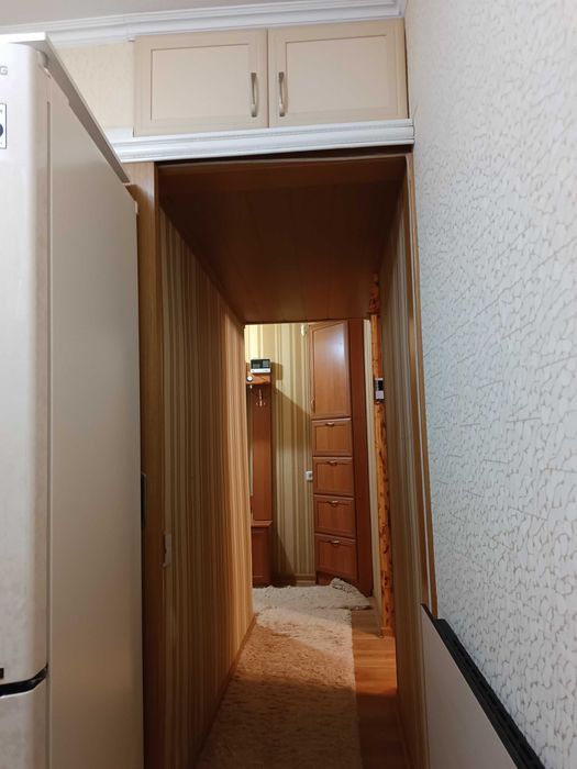 До квартири додається сарай з погребом у дворі.
І підвал під домом.