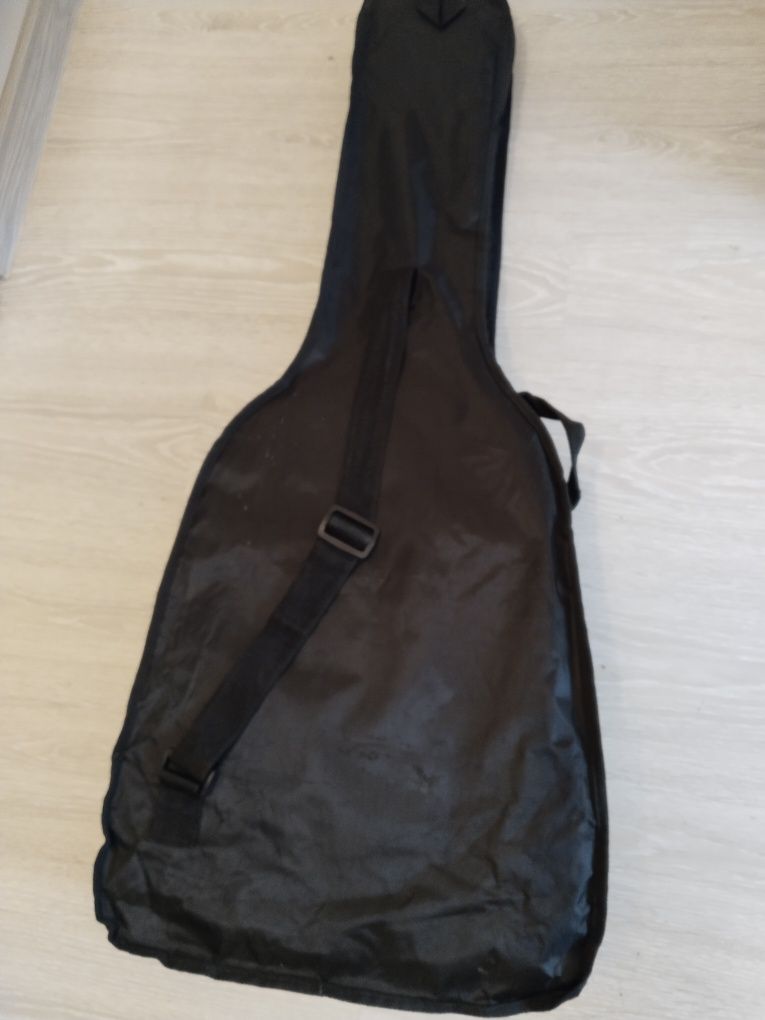 Pokrowiec etui na gitarę 104 cm