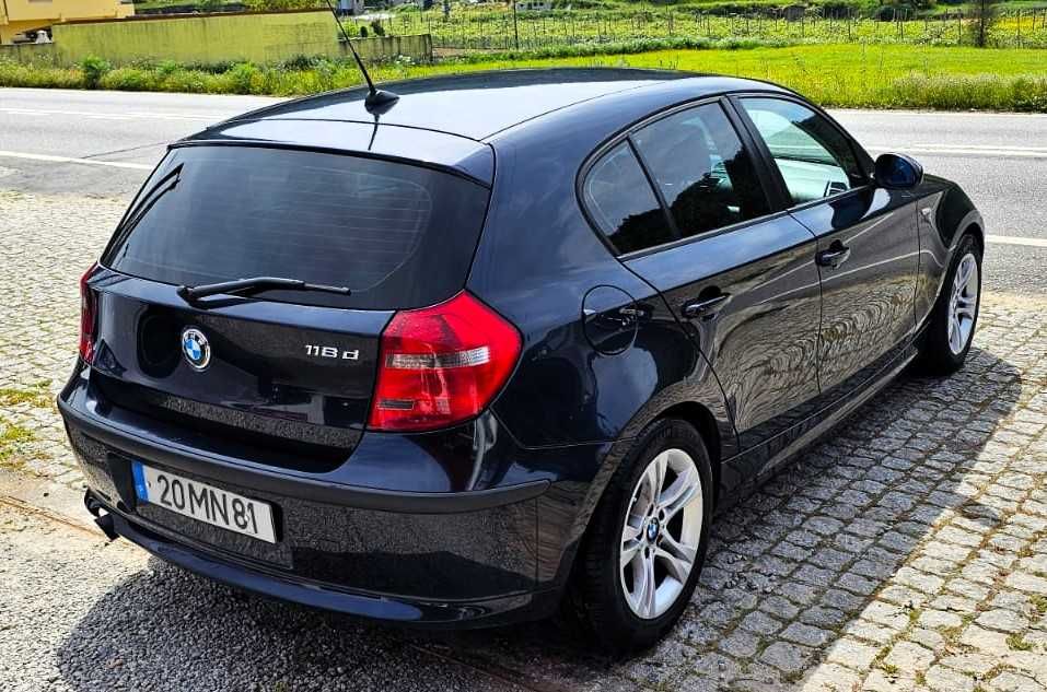 BMW 118d 143cv BOM ESTADO