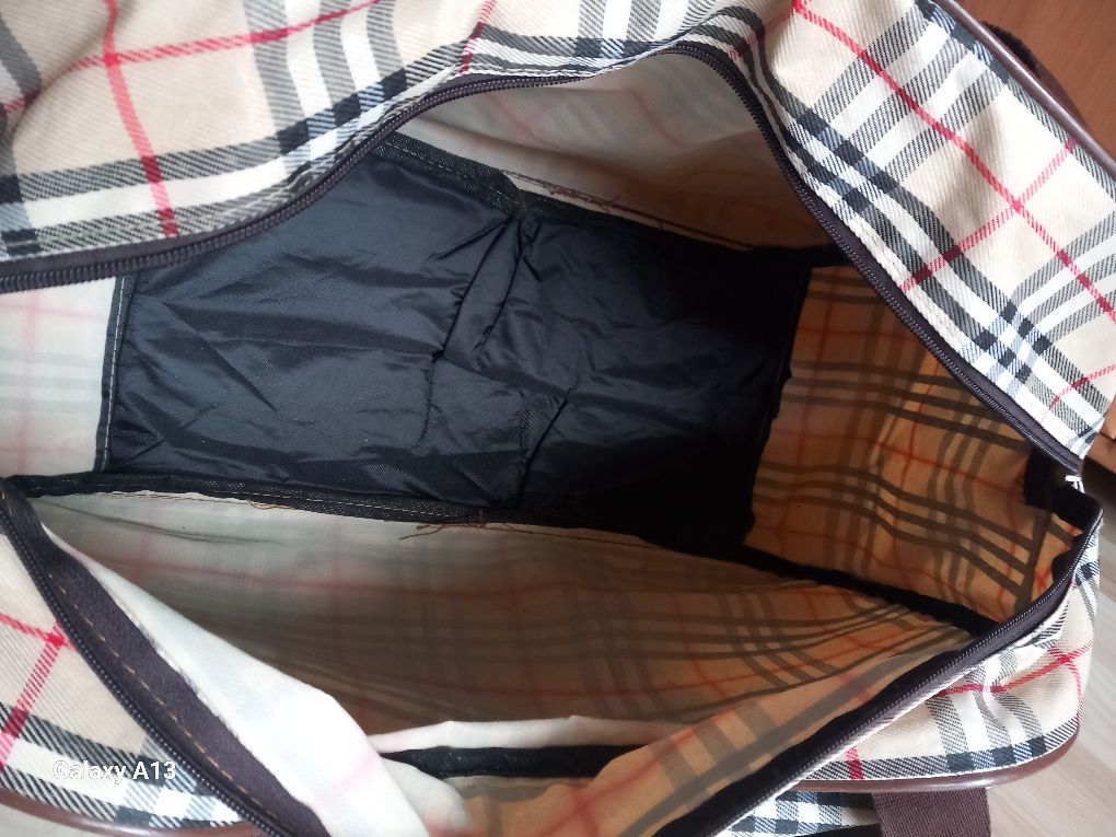 Burberry podręczna torba podróżna