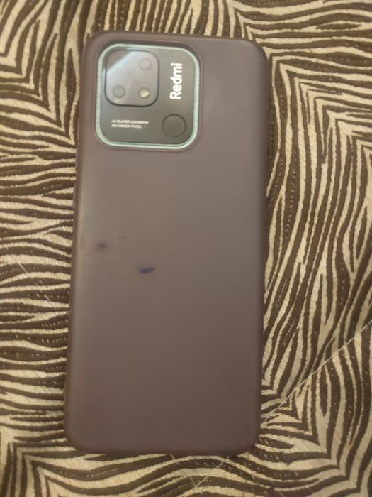 Смартфон Xiaomi Redmi 10C, 4/64, отличн.состоян, чехол, стекло,зарядка