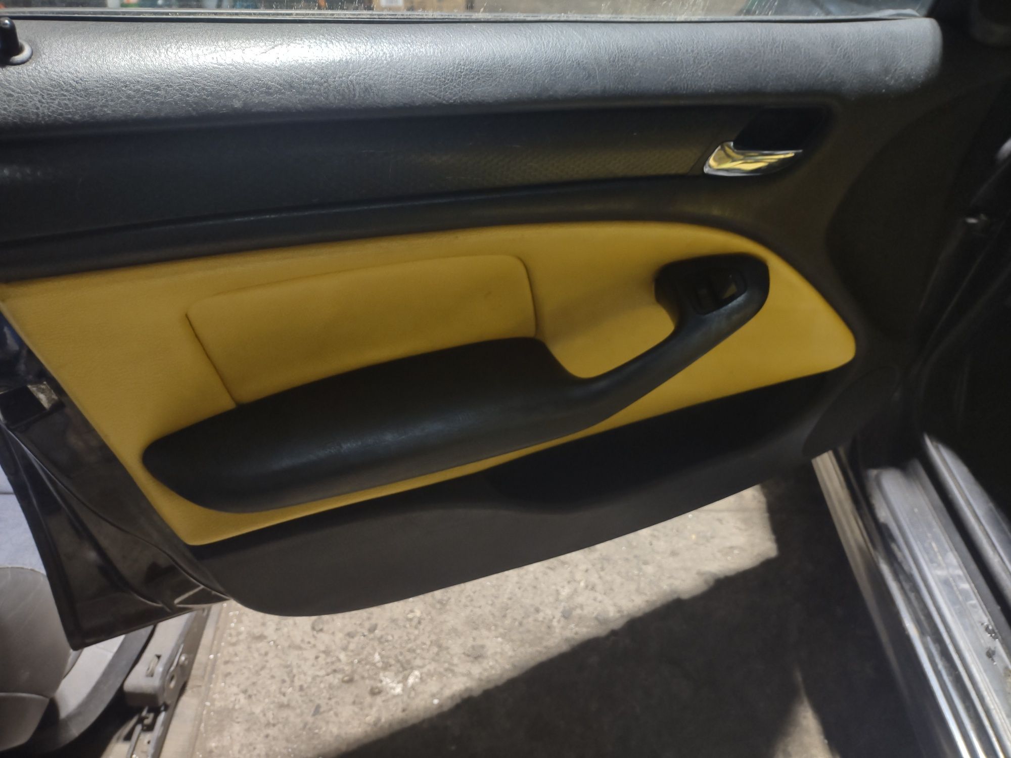 BMW E46 touring wnętrze fotele kanapa boczki środek skóra