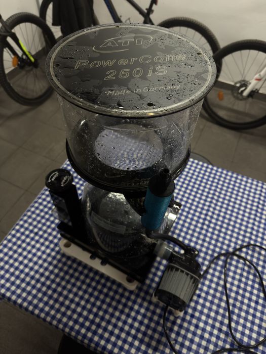 Escumador/Skimmer ATI Powercone 250IS