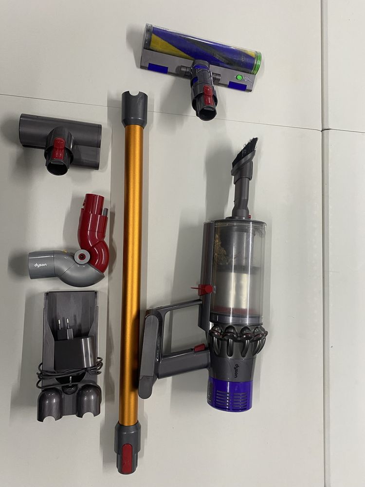 Aspirador Dyson V10 2 modelos