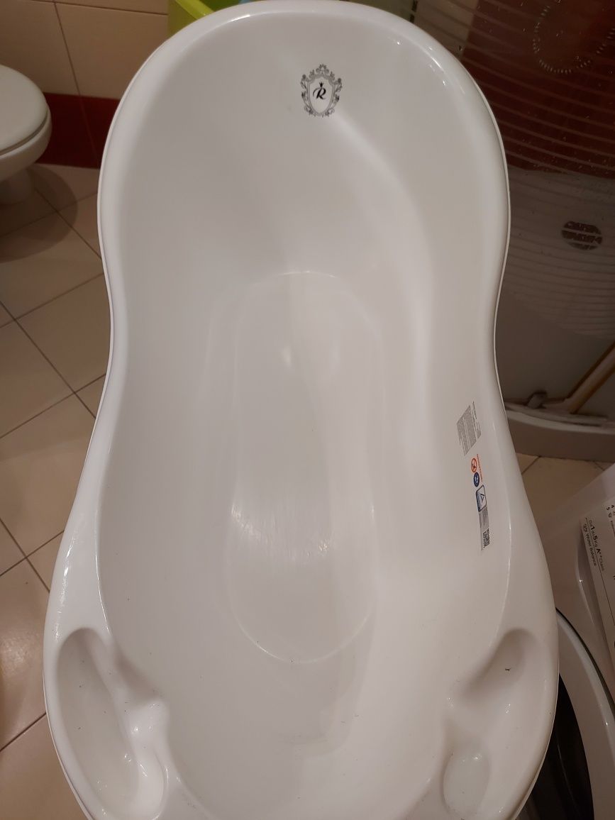Wanienka ze stelażem dla niemowlaka