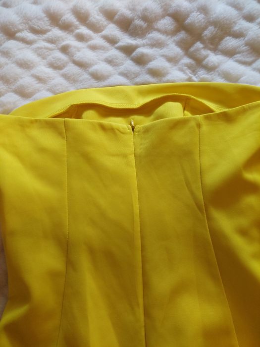 Sukienka kanarkowa żółta S 36 rękawy tuba wesele