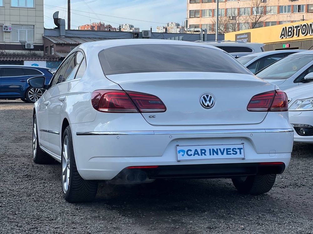 Passat CC Офіційний