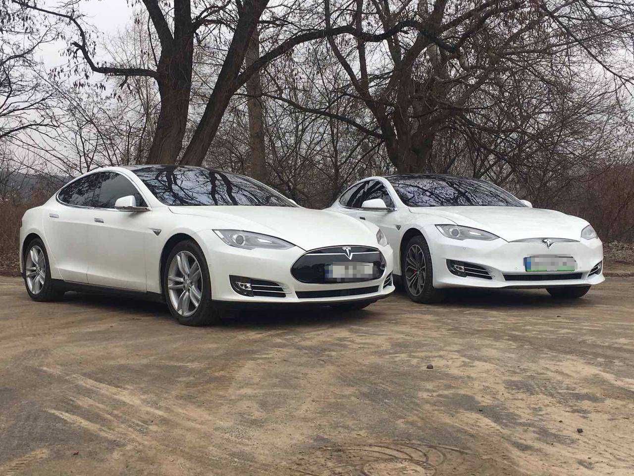 Бампер передній рестайлінг на дорейстайлінг Tesla Model S комплект