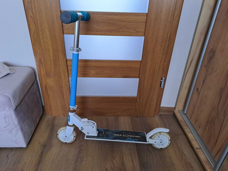 Hulajnoga Nils Extreme HD505