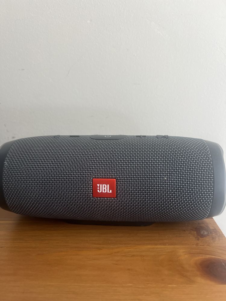 Coluna JBL Essential 2 nova