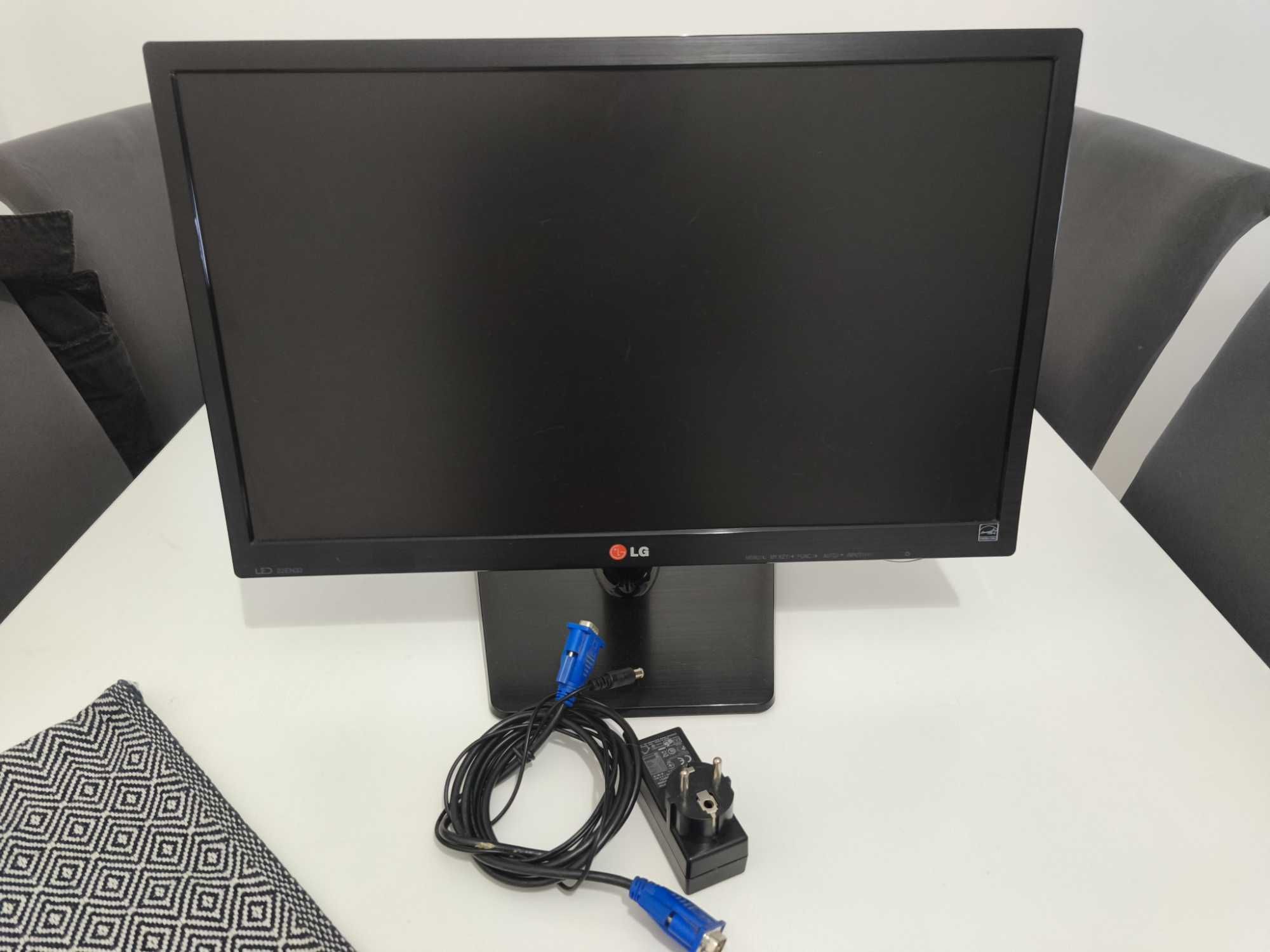 Monitor PC LG 24" Impecável