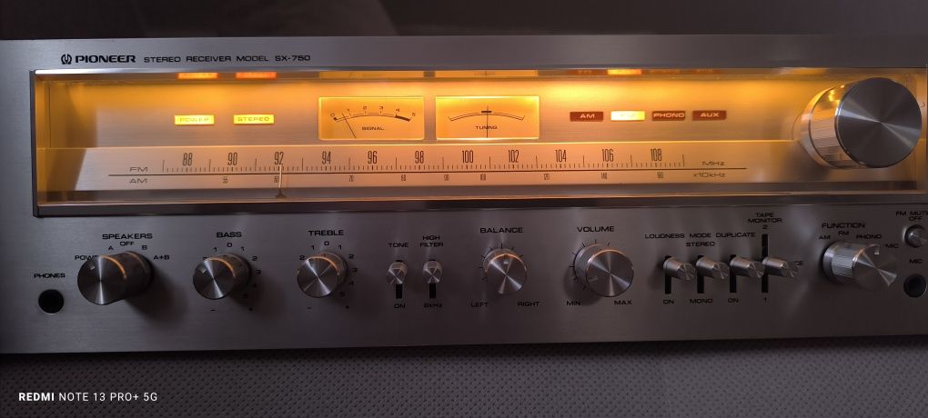 Amplituner Pioneer sx 750
