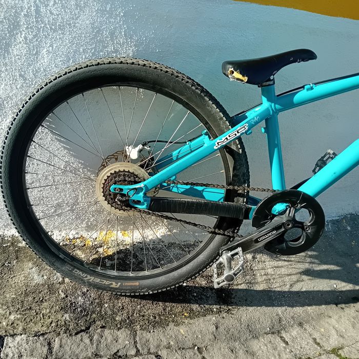 Vendo dirt jump em bom estado