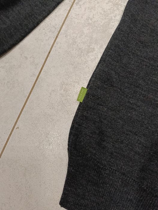 Sweter 100%wełna Backtee