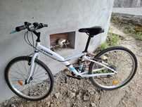 Bicicleta menina