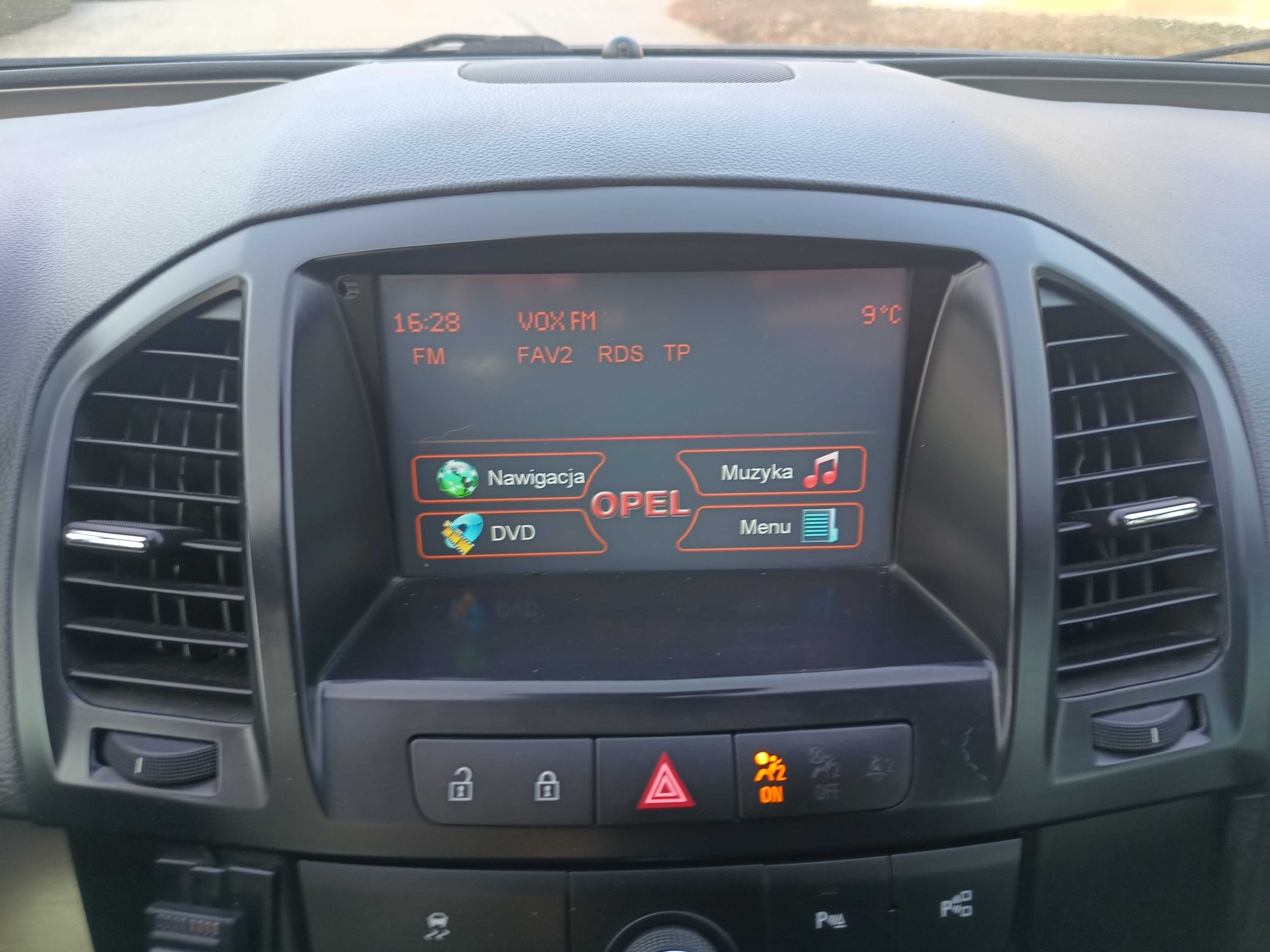 2,0 Diesel 130km Navi Climatronic Xenon Led Parktronic TYLKO 179TYS KM