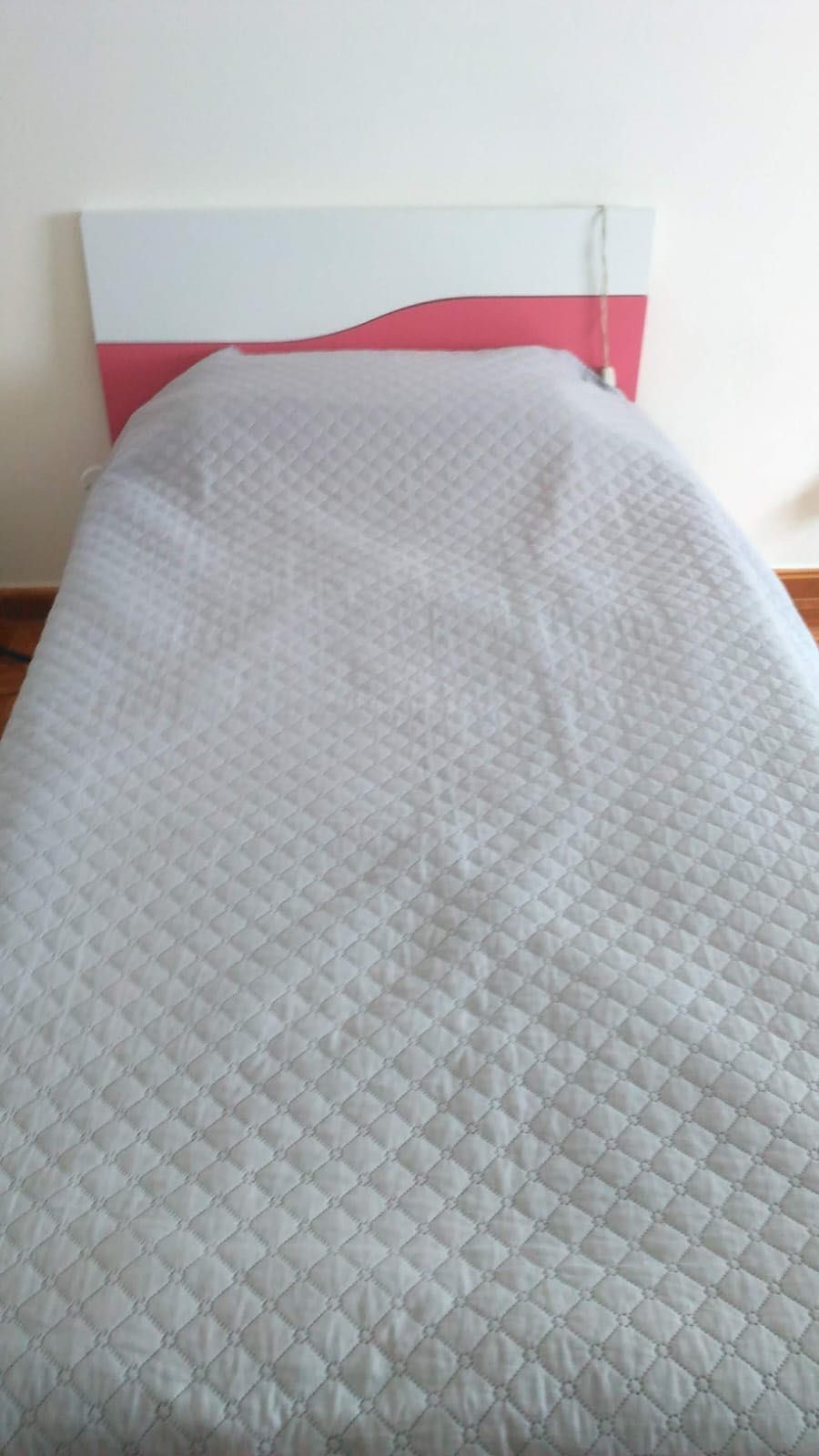 Cama de solteiro