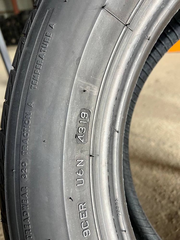 Шини 215/60 r17 Bridgestone Turanza T005 2019р (471)