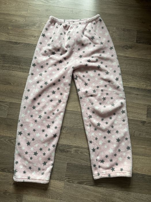 Тепла піжама нова , підійде на С/М.