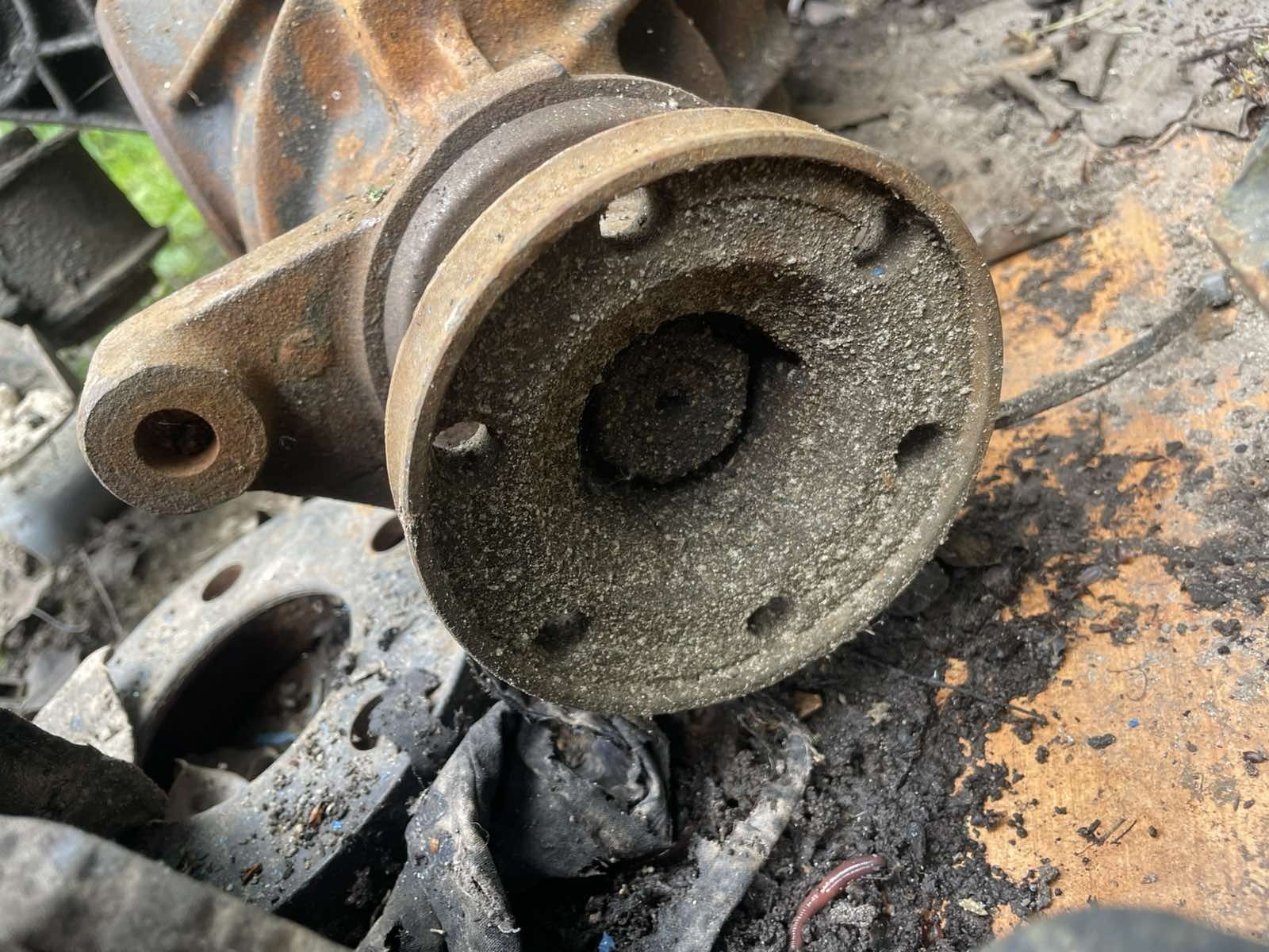 МІСТ задній Редуктор BMW E38 1214672 3.23