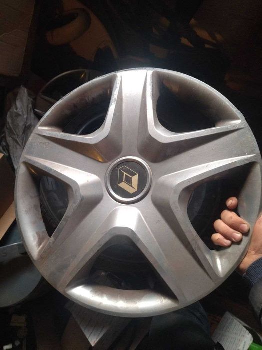 Ковпак на рено флюенс  Б\В