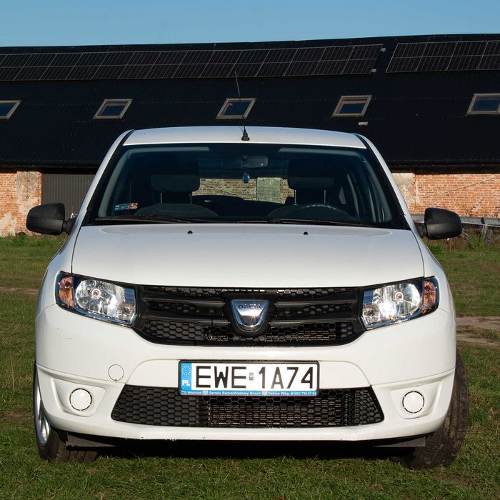 Sprzedam Dacię Sandero, bdb stan techniczny, mały przebieg