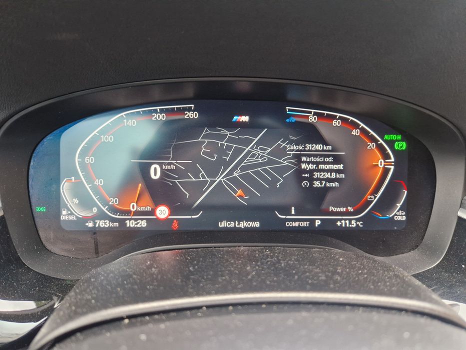 BMW seria 5 XDRIVE 2023r 36tyś + kpl kół full opcja Wieliczka