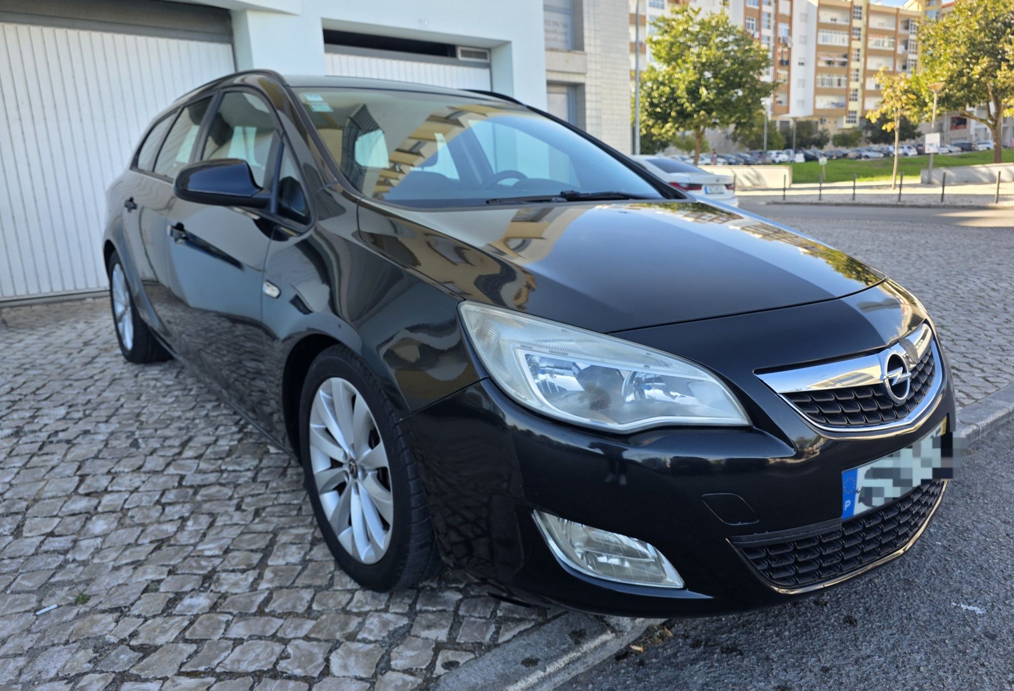Opel Astra Sport Tourer - Diesel - Cosmo - 2012