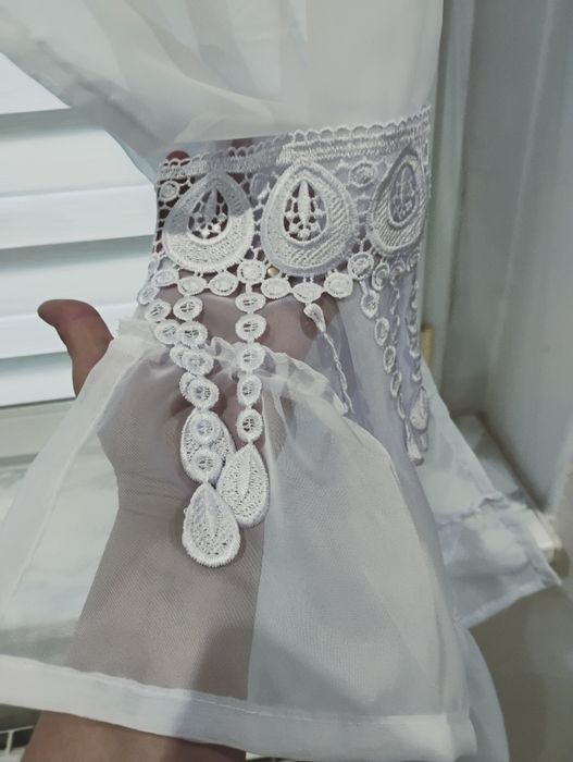 Firanka z gipiurą do kuchni