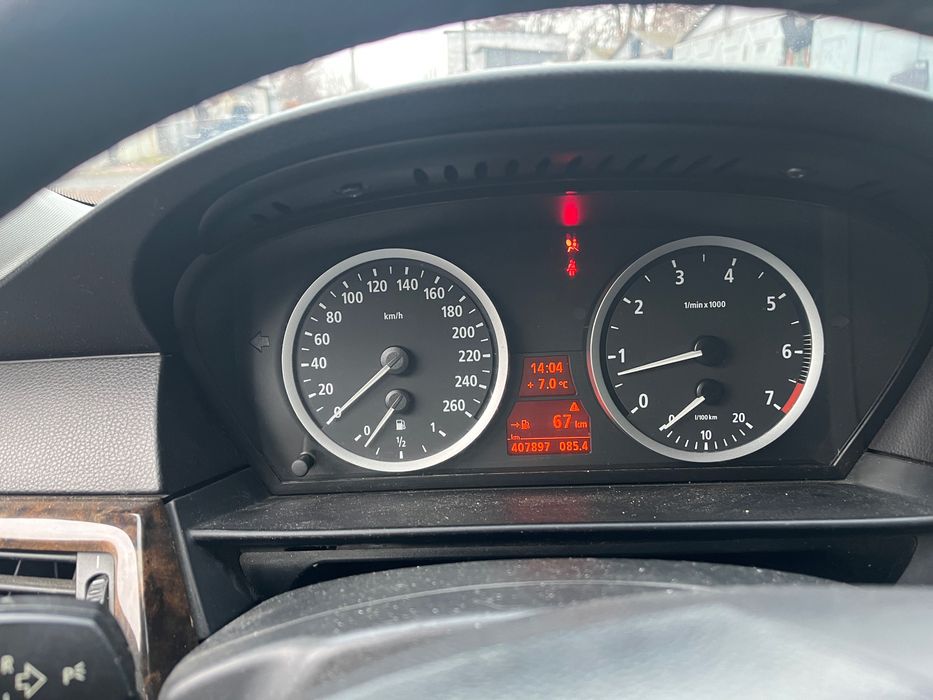 Продаж авто БМВ е60