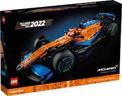 Конструктор LEGO Technic Гоночний автомобіль McLaren Formula