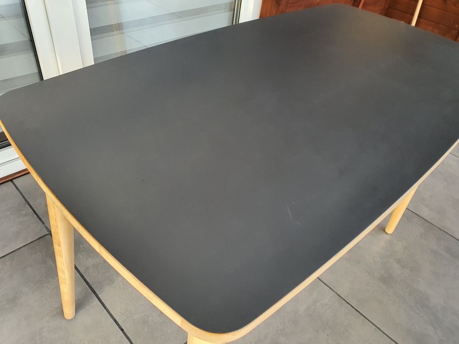 Stół kawowy* kuchenny* w bdb stanie  Ładny