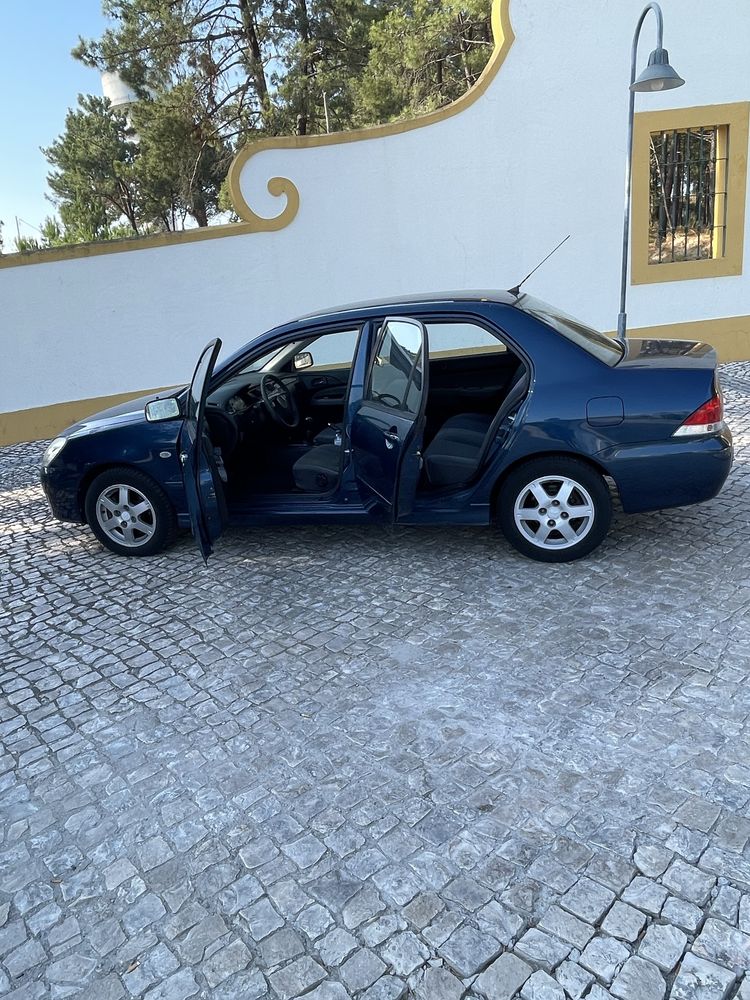Mitsubishi Lancer VII 1.6i Confort (em excelente estado)