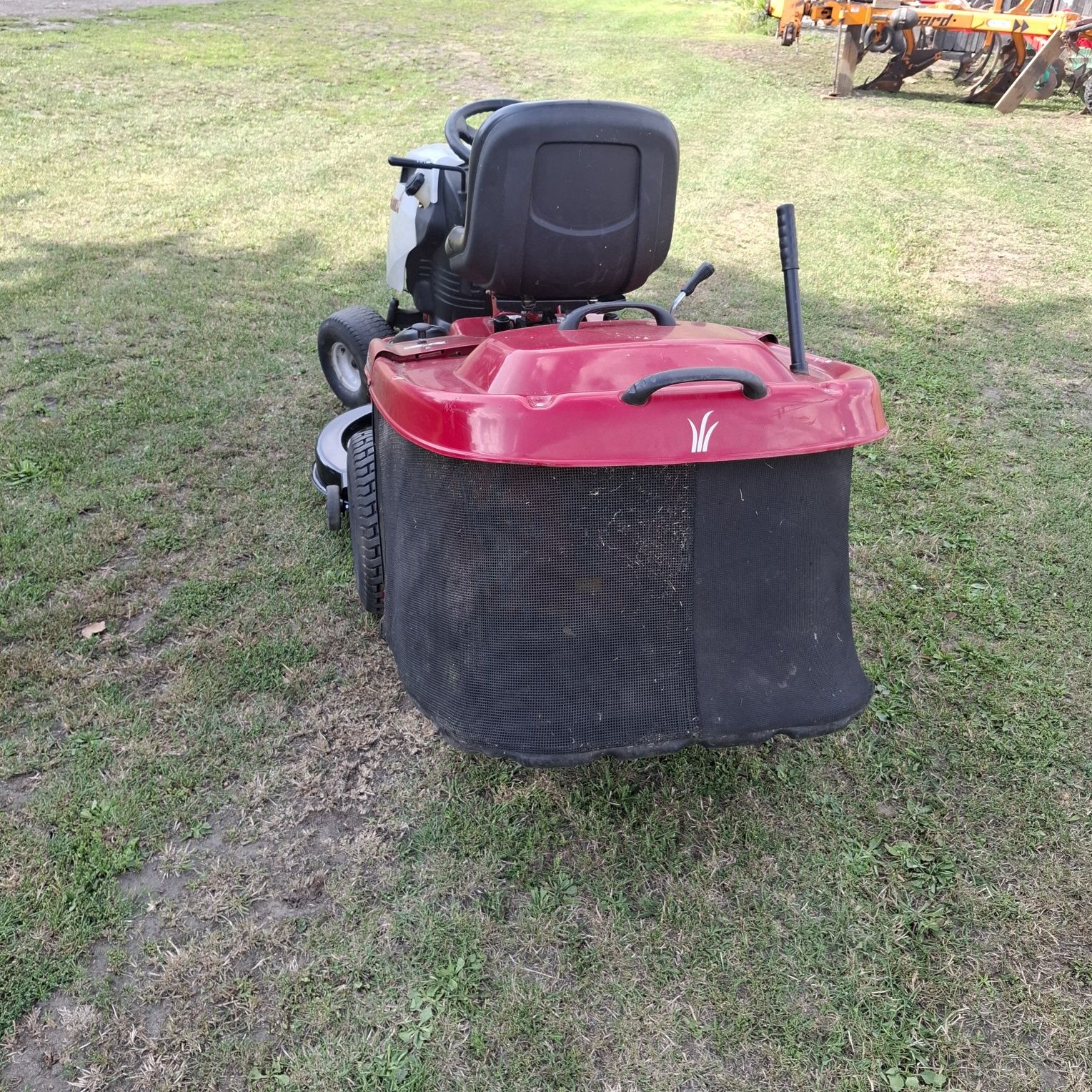 Traktorek kosiarka  16km v2 cylindry