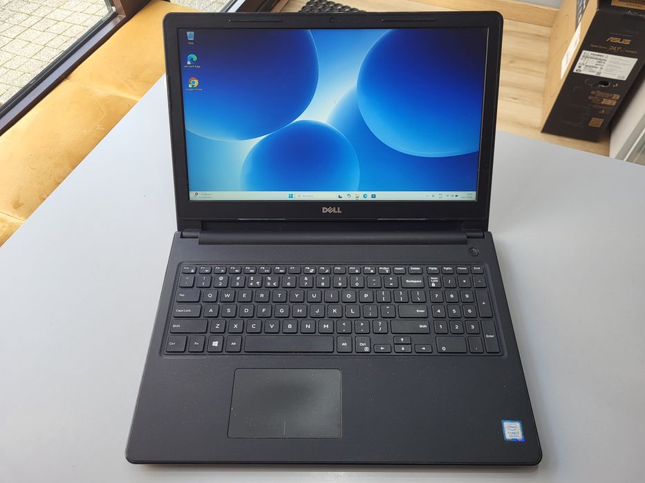 Laptop Dell 3576 i7-8550u 12Gb Ssd 256Gb Windows 11