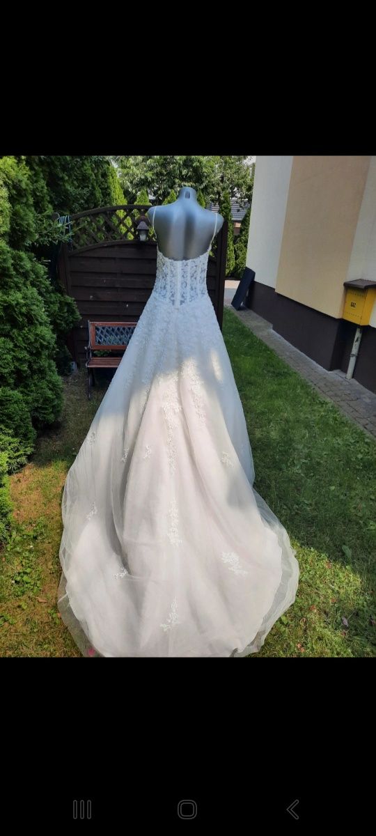 Fara Sposa suknia ślubna ekry rozm.38