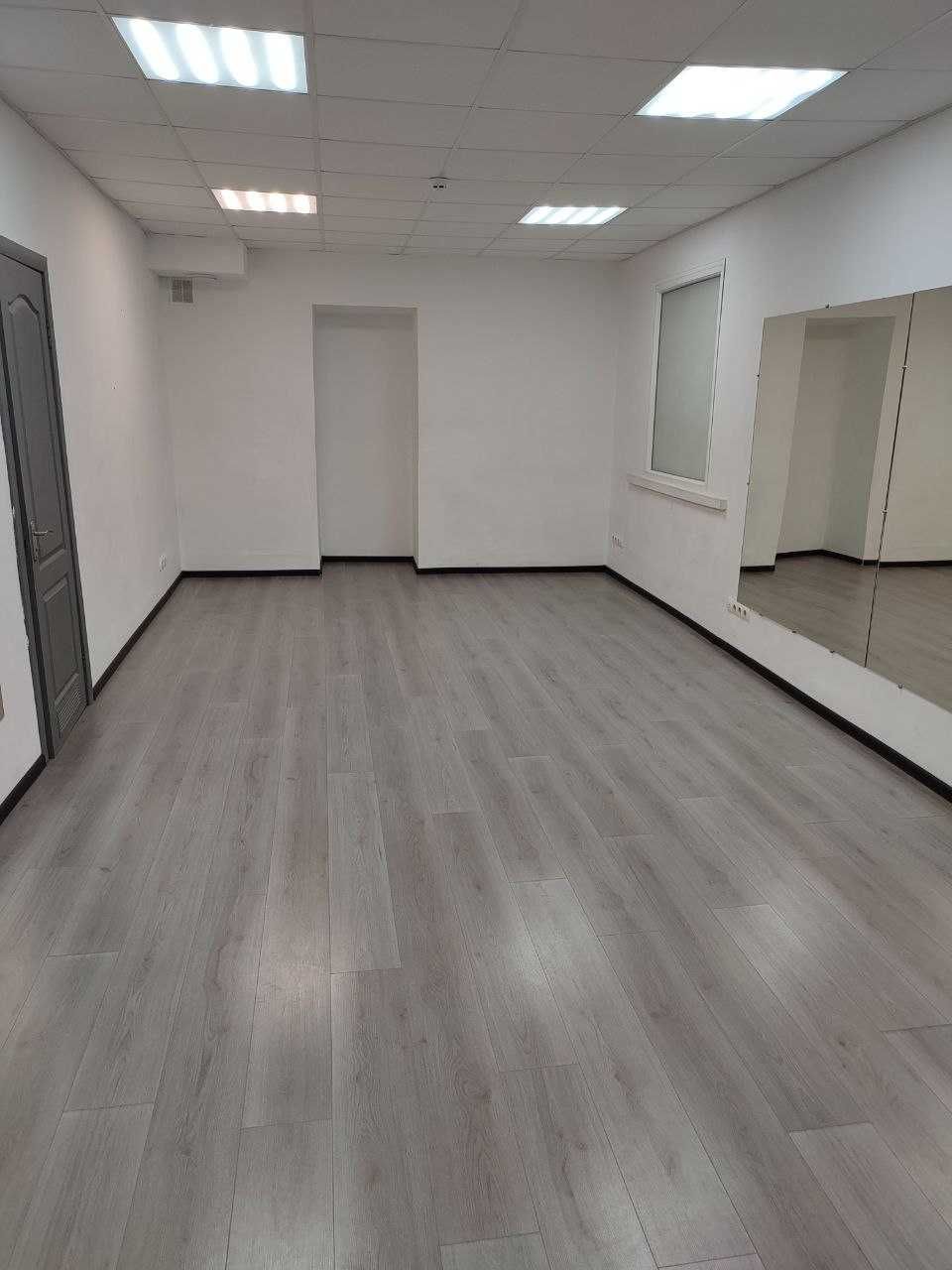 Продаж комерц.приміщення 61м²,Печерськ. Власник!біля метро Без комісії