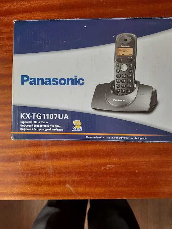 Цифровой радиотелефон KX-TG1107UA с инструкцией не в своей коробке..