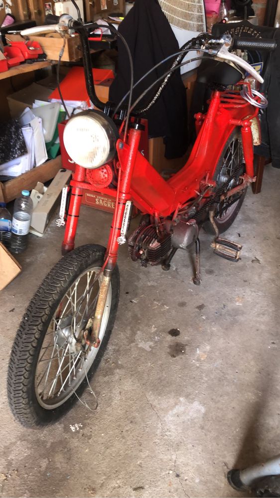 Motocicleta Casal