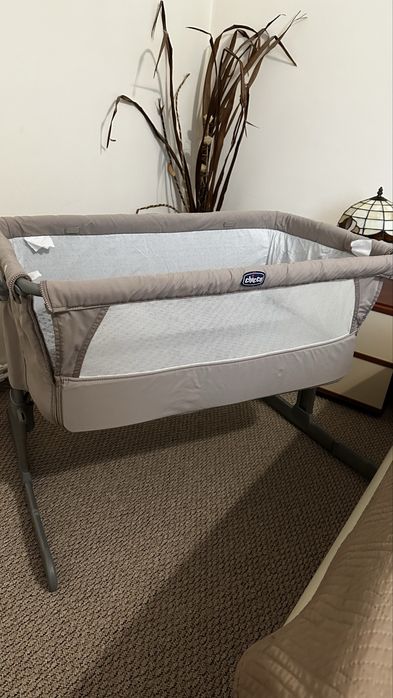 Приставне ліжечко Chicco Next2Me